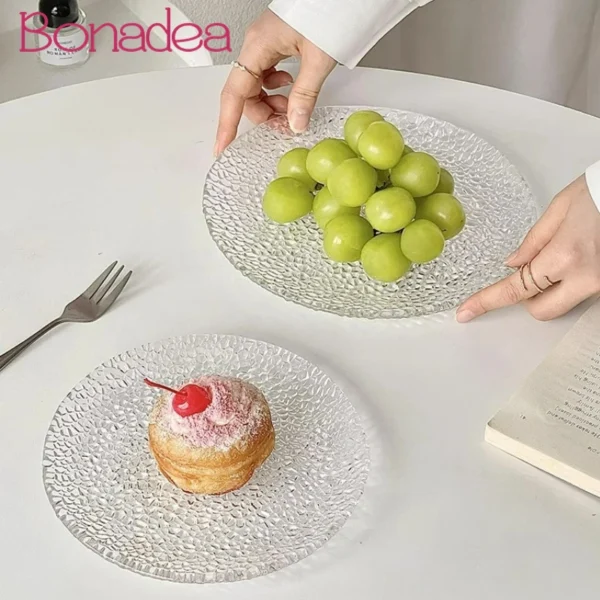 Creative Round Shaped Glass Plates Transparent Engraved Salad Fruit Plate High-looking Dessert Plate Kitchen Accessories