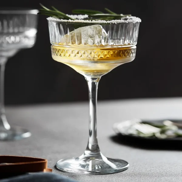 European-style carved wide-mouth champagne glass Martini home dessert wine cocktail - Image 3