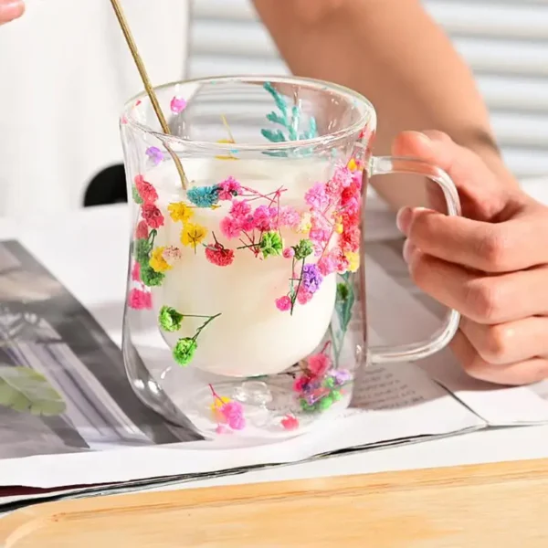 Dried Flowers Glass Cups Double Wall Espresso Cups 370ml Clear Heat Resistant Glass Mug With Dried Flowers Design Double Wall